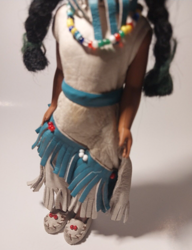 Vintage Native American Sleep Eye Doll Leather & Beads Clothes 7.5" Pretty! - Picture 3 of 6