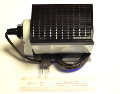 Kindermann adjustable safelight as shown. Bulb included #2