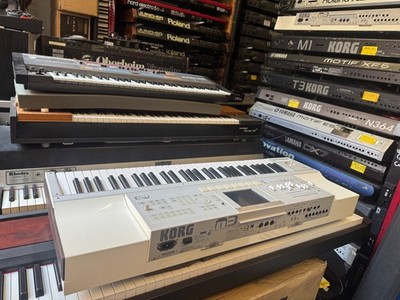 KORG M3-61 シンセサイザー コルグ Korg M3 61 keys keyboard , New Touch Screen LCD ,Clean ARMENS | eBay