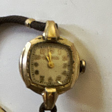 Vintage Bulova 1747853 ladies 12k gold filled.