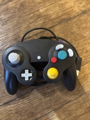 Wired Nintendo GameCube Controller. Tested