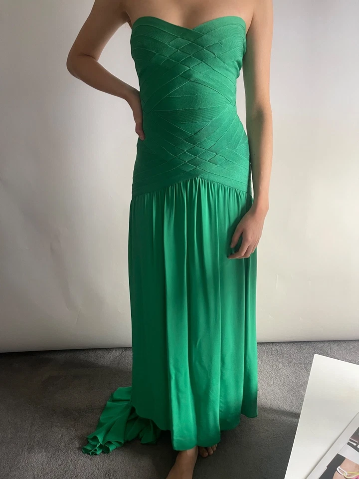 Maxi Vestido Corsé Verde HERVE LEGER Con Tren Talla S Reino Unido 8 Foto 2 de 4