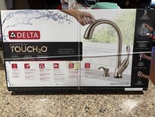NEW Delta Ashton TOUCH2O 19922TZ-SSSD-DST Pull-Down Kitchen Faucet - Stainless