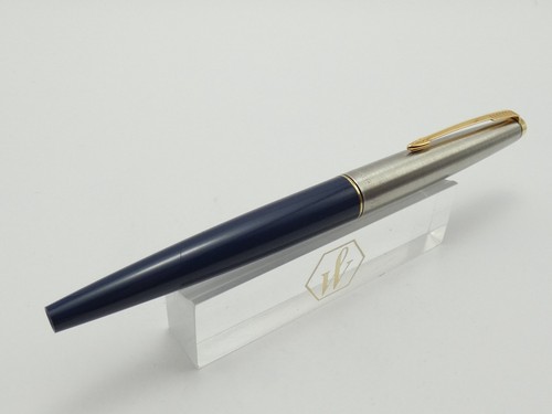 Vintage Parker 45 Blue & Steel Fountain Pen, GT, Med GP Steel Nib, 1994 *MINT* - Picture 7 of 15