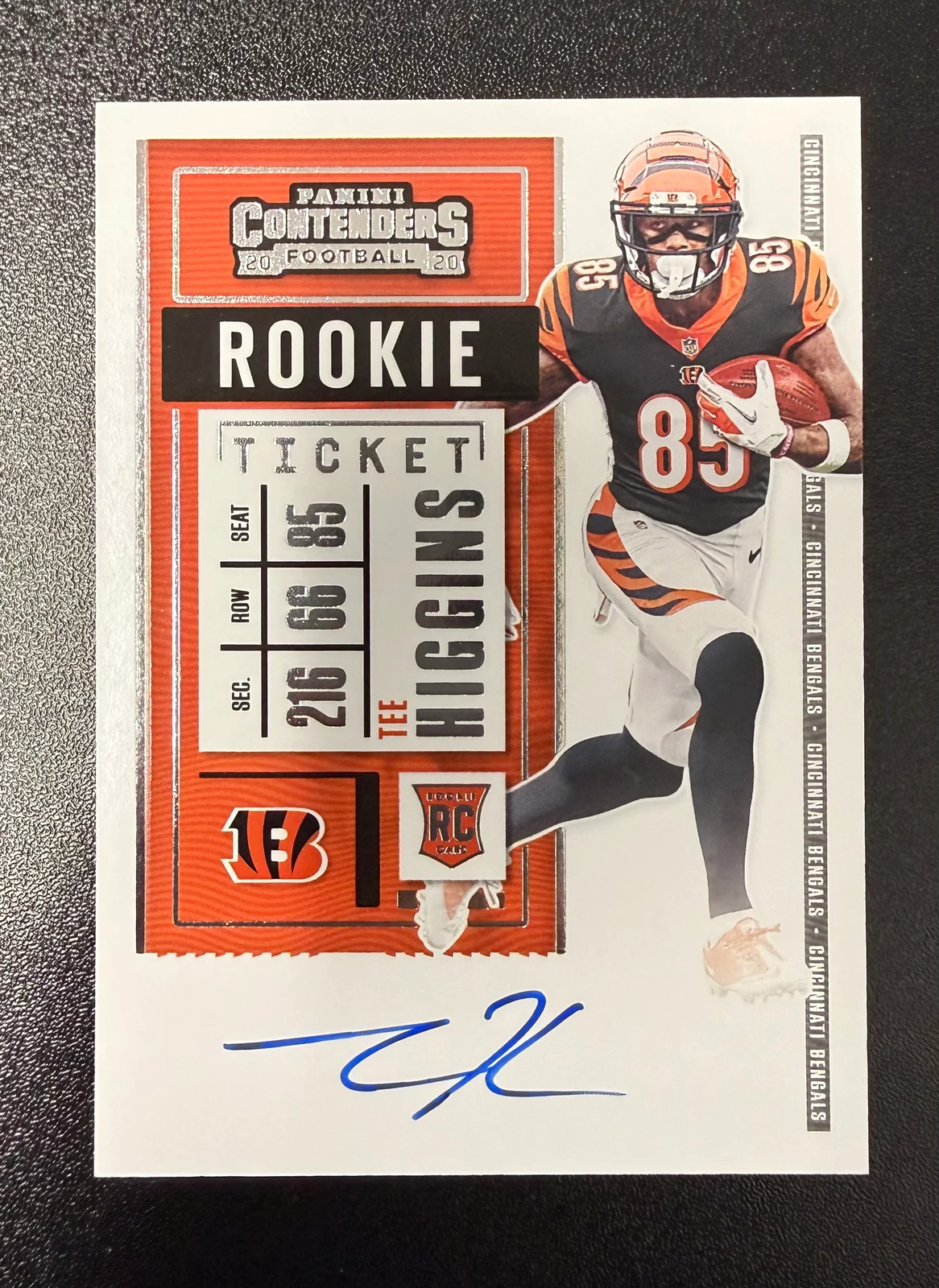 2020 Panini Contenders Football Tee Higgins #113 RC Auto