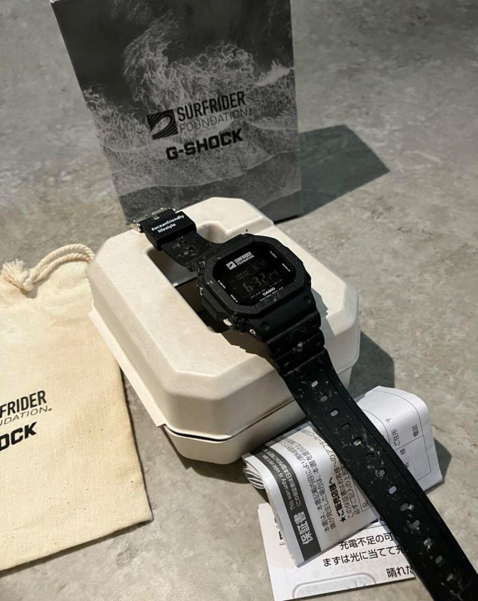 Casio G-Shock Surfrider Foundation Collaboration G-5600SRF Casio G-Shock Surfrider Foundation Collaboration G-5600SRF