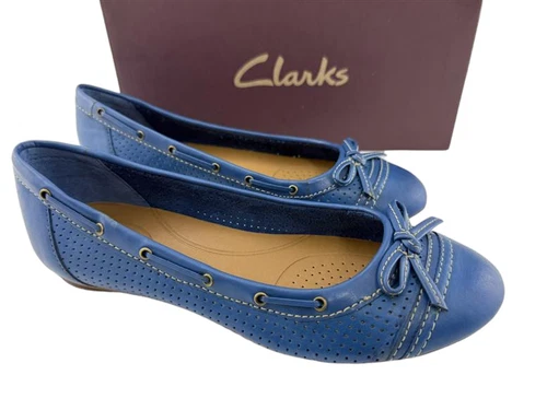 Ballerine Clarks NUOVE Poem Cottage blu pelle traforata donna 7 chalet $98