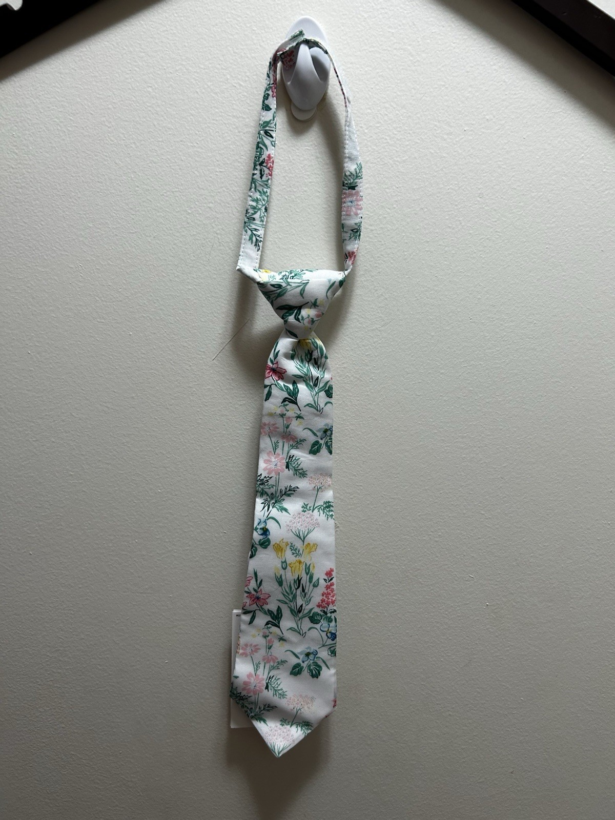 Picture 1 of 4