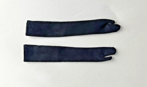 Vintage Barbie Long Black Gloves Career Girl #954 Solo in the Spotlight #982 EXC