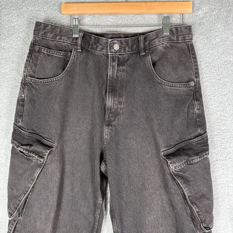 Pantalones de mezclilla Zara Cargo negros para hombre 34x32 bolsillos utilitarios holgados anchos ropa de calle Foto 3 de 4