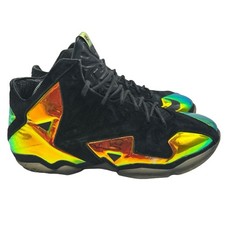 Newest LeBron 11 Dunkman Continues Popular Colorway 13