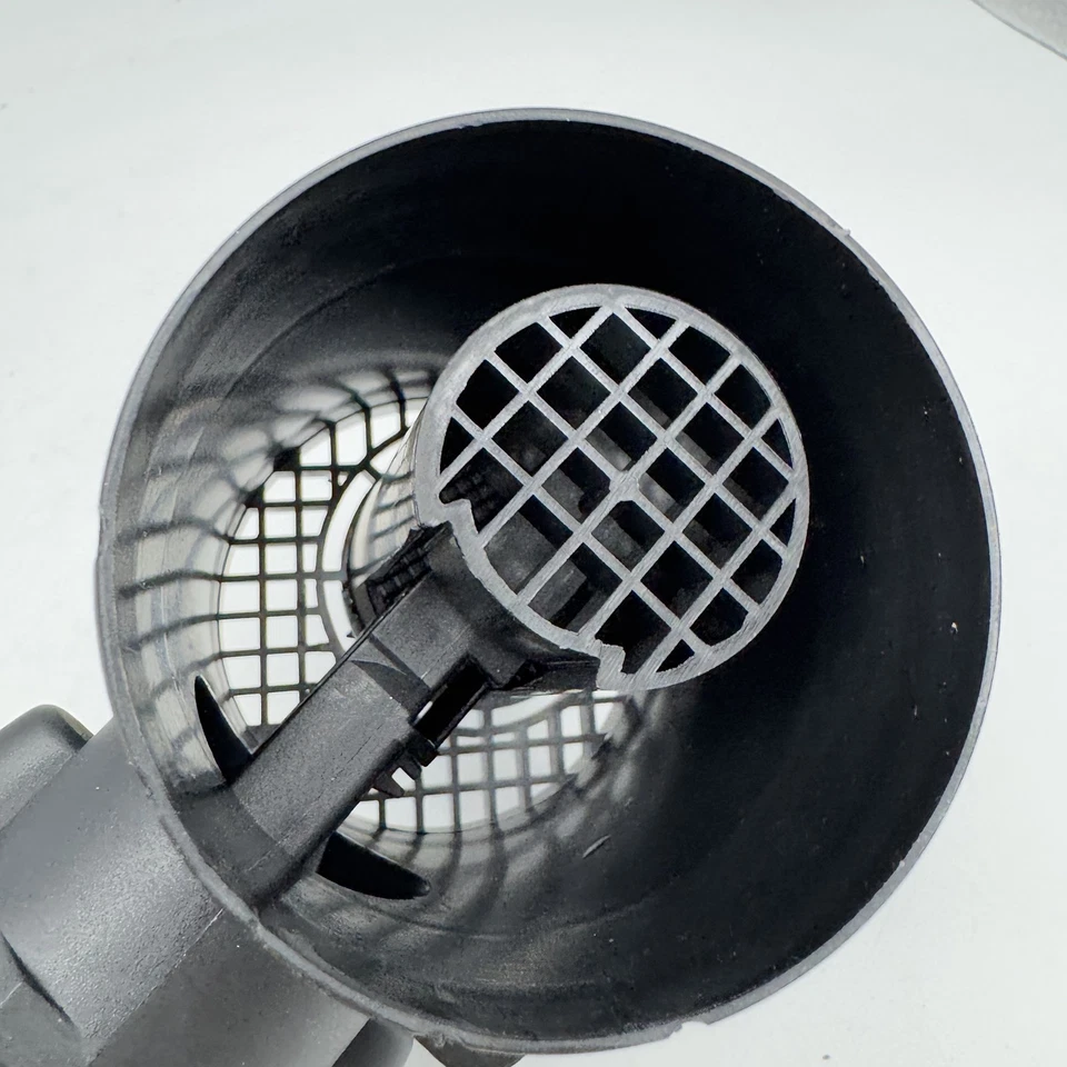 Mass Air Flow Sensor 0281002531 For 04-06 Bosch VW Volkswagen Beetle Jetta Golf - Image 4 of 4