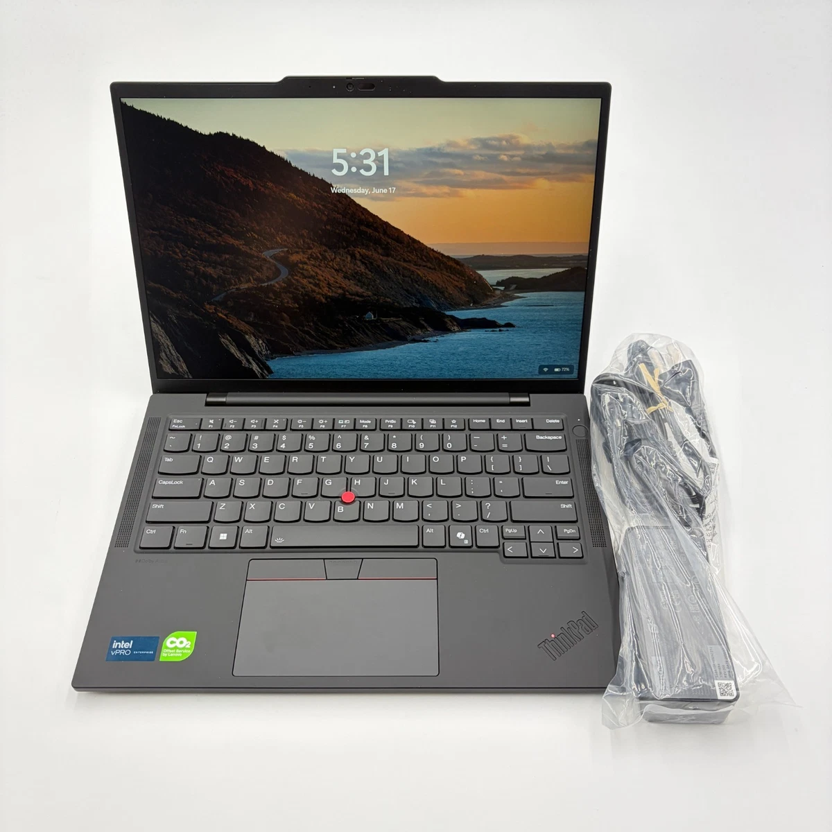 Lenovo WorkStation W-2255 32GB M600012GB