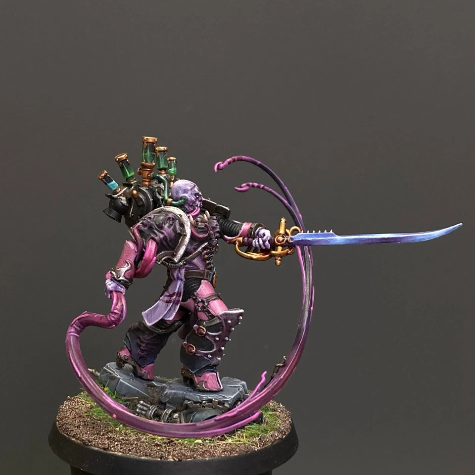 lucius the eternal Slaanesh Warhammer Age of Sigmar army Pro Painted Miniatures - Image 2 of 4