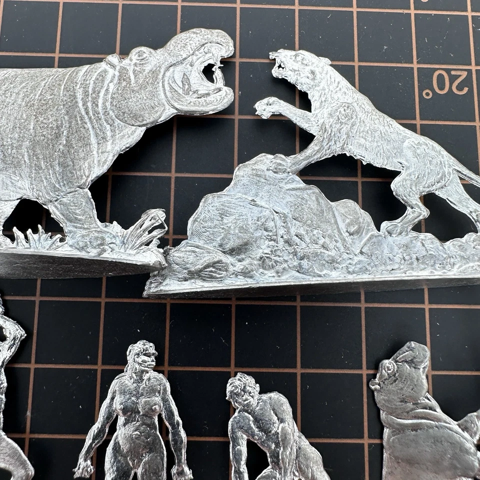 Berliner Zinnfiguren Ancient Neanderthal Wild Animal Scene Tin Flats Toy Figures - Image 3 of 4