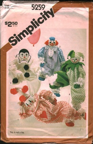 5259 Vintage Simplicity Sewing Pattern 1980s Stuffed Clown Dog UNCUT OOP SEW