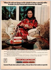 1976 PRINT AD General Foods International Coffee Carol Lawrence Rainy Day