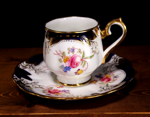Royal Albert Crown China ESPRESSO Coffee Pot + 6 Demitasse Cups + Saucers 6513d - Picture 9 of 20
