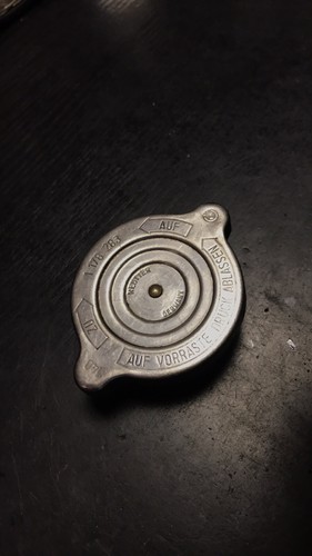 BMW Kappe Kühler 1178283