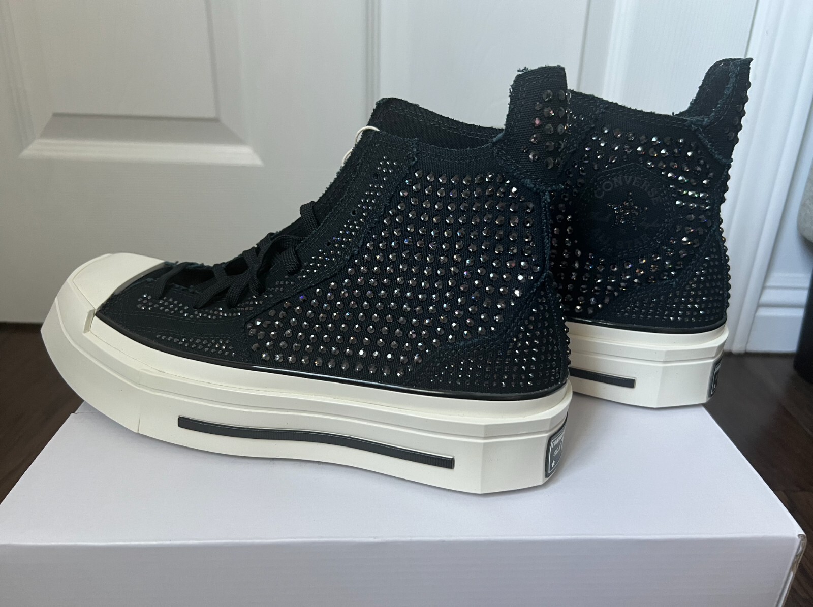 NEW Converse x Swarovski® Chuck 70 De Luxe Squared | Size 10W/8M | NEW WITH BOX image 7