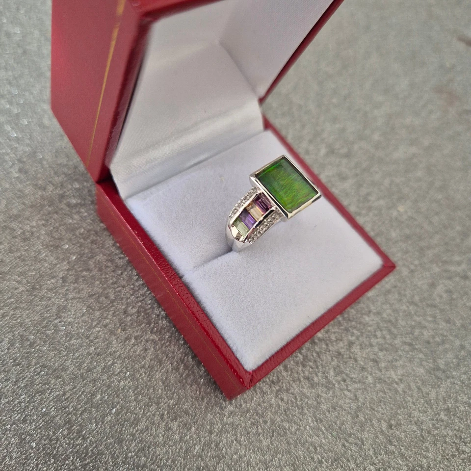 Anillo canadiense de ammolita y piedras preciosas en platino sobre plata de ley M Foto 2 de 4