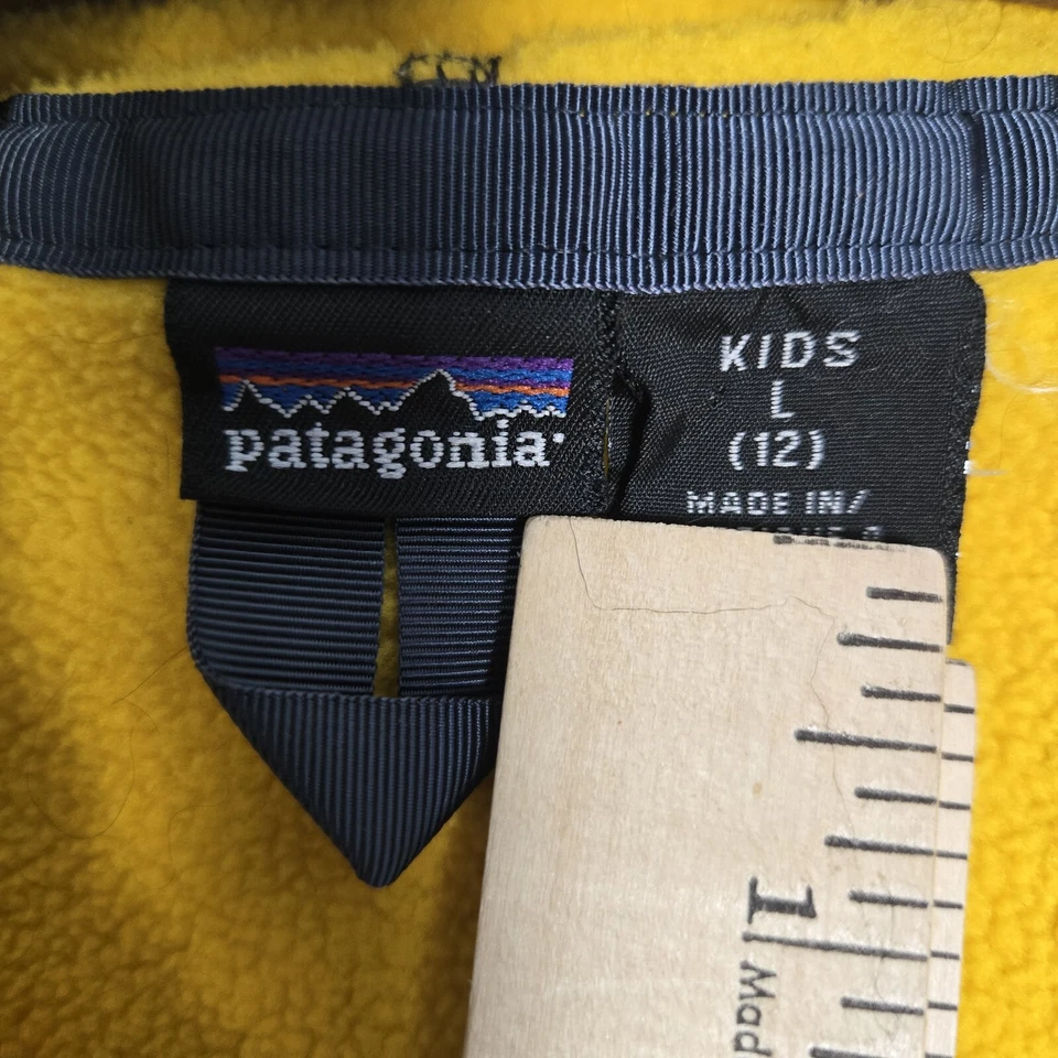 Vintage Patagonia Fleece Half Zip Sweatshirt L Size Yellow Youth Size 12 L - Image 3 of 4
