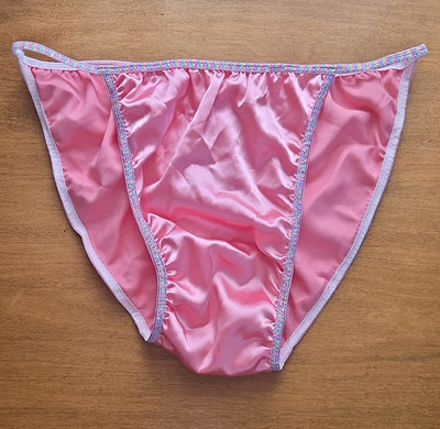 Like Joe Boxer Sexy Silky Satin Pink Bikini Panty XL Rainbow Iridescent Trim