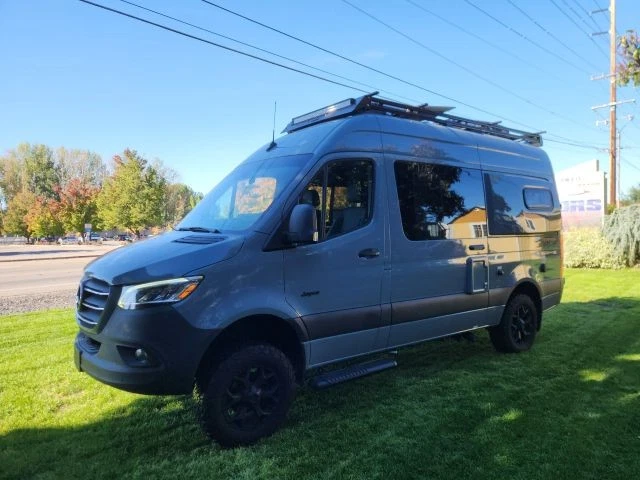 2023 Mercedes-Benz Sprinter 2500 Standard Roof w/144" WB Van 3D - Image 3 of 4