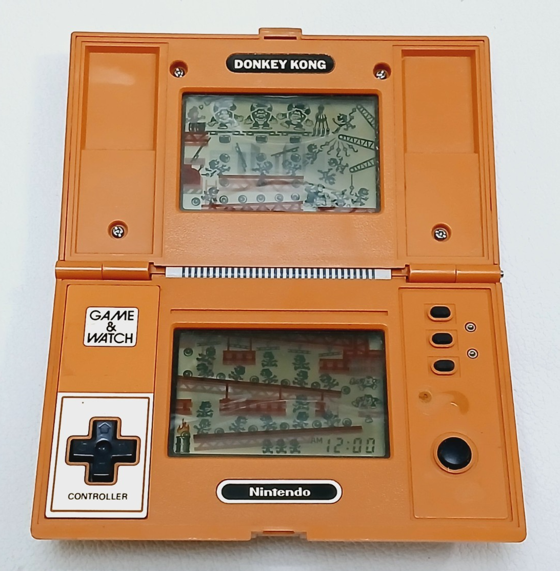 Nintendo Game and Watch Donkey Kong DK-52 Multi Screen Handheld