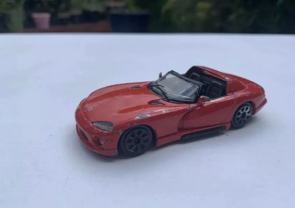 1992 Burago Toy Car Dodge Viper RT/10 Collectable Model Red Scale 1:43 10x4.5cm — 第 2/4 张图片