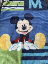 Disney Baby Mickey Mouse Blue Blanket Luxe Fleece 30 x 45 Sitting Logo Head M