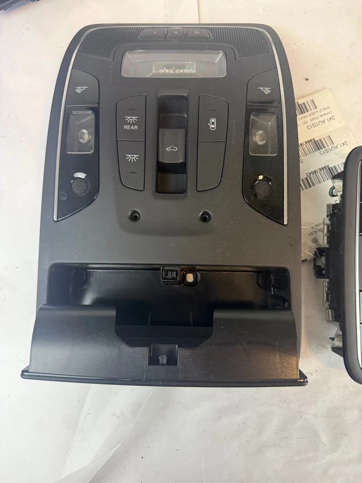Audi S6 2013-2018 consola superior domo mapa luz lámpara techo corredizo conjunto OEM Foto 4 de 4
