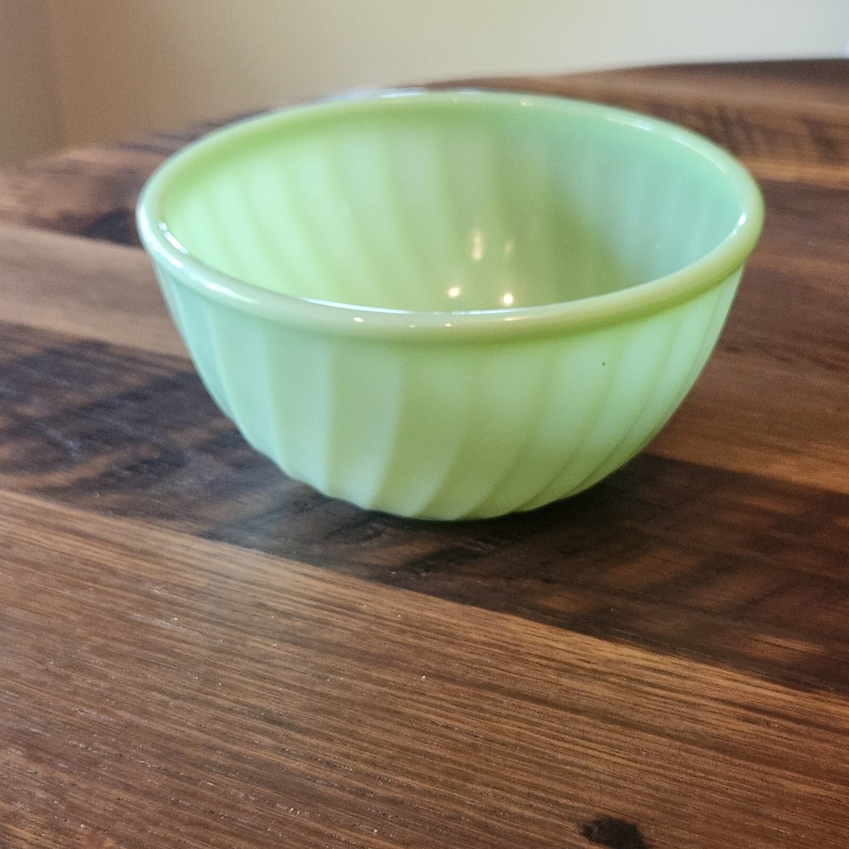 Vintage Fire King Jadeite Green Bowl 9