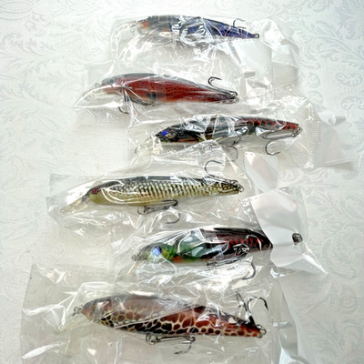 Crankbait Fishing Lures 3.5'' With 2 Hooks Salmon Trout Fish Bundle Lot Of 6