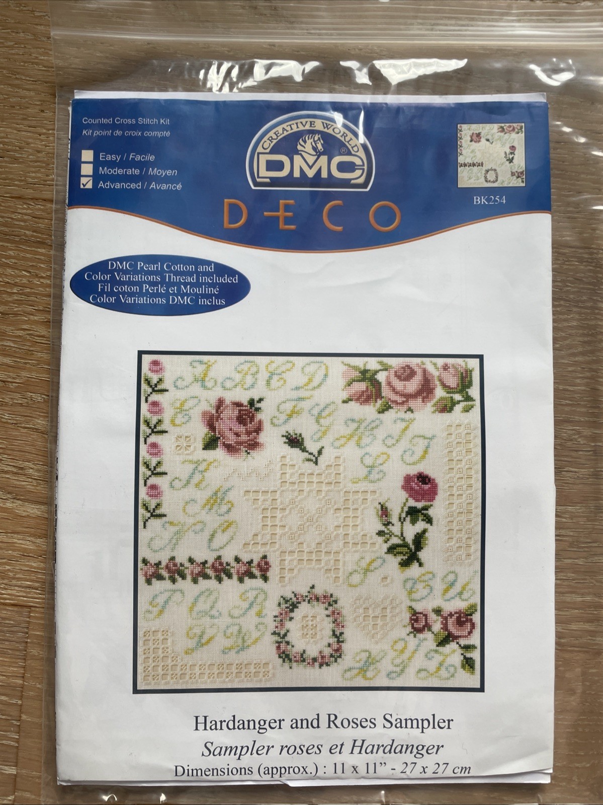 Kit DMC Samplers Roses Hardanger BK 254 idéal pour vos moments déco