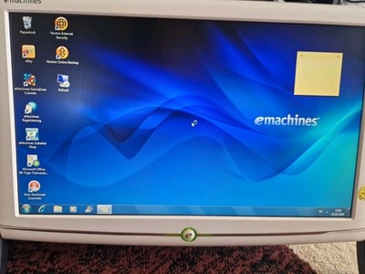 Pc eMachines EZ1600 Windows 7