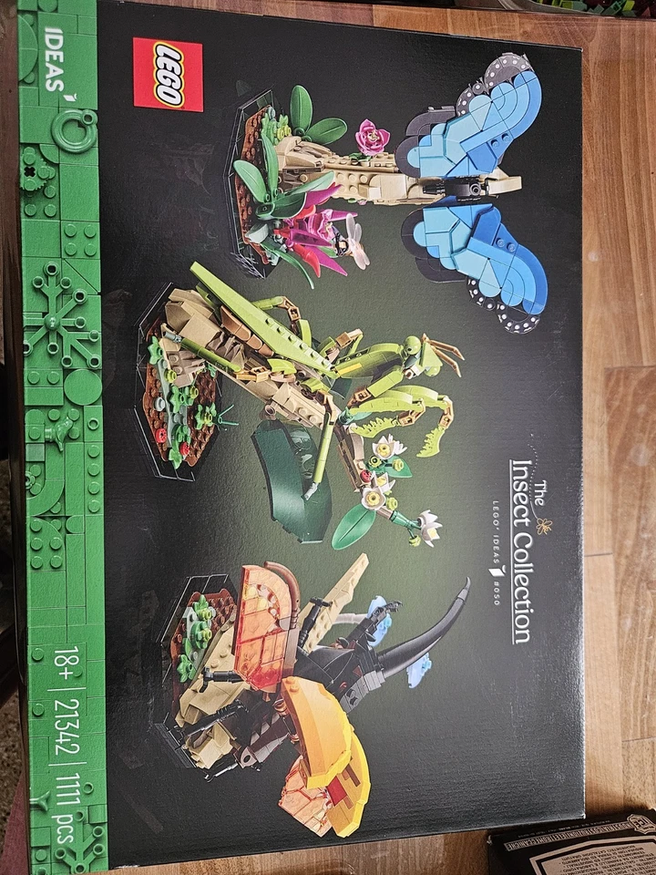 LEGO Ideas 21342 The Insect Collection