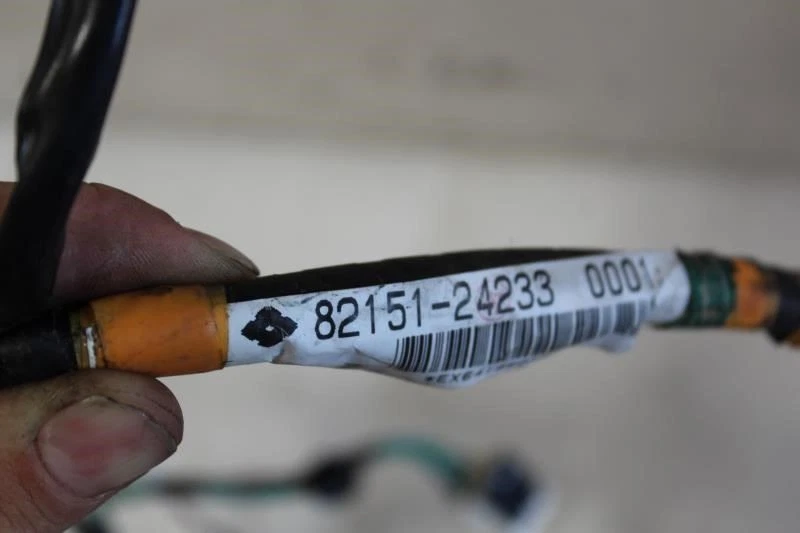 Arnés de cables puerta derecha Lexus SC400 SC300 1992 1993 1994 1995 1996 82151-24233 Foto 3 de 4