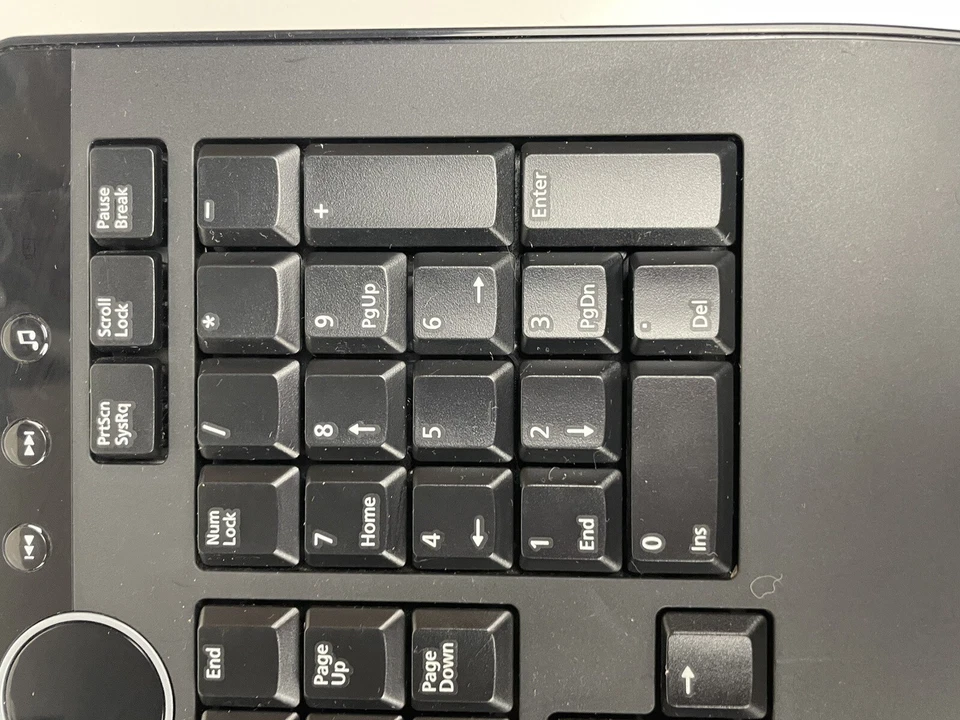 Dell Wireless Slim Black Multimedia Keyboard (keyboard Only) - Image 4 of 4