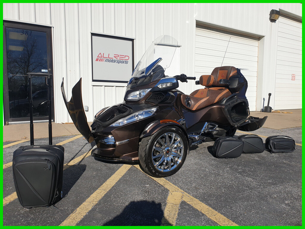2013 Can-Am Spyder RT Limited - SE5 2013 Can-Am Spyder RT Limited (IMMACULATE CONDITION, 1-OWNER, MANY UPGRADES)