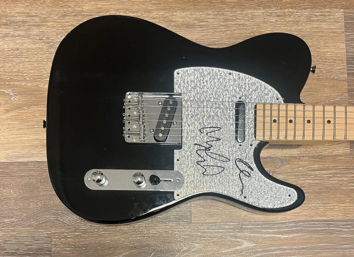 Pearl Jam Signed In Original Autographed Rock & Pop Guitars