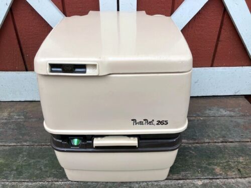 NEW Vintage NOS Thetford PORTA POTTI Marine Boat Camping Outdoor PORTABLE TOILET - Picture 2 of 12
