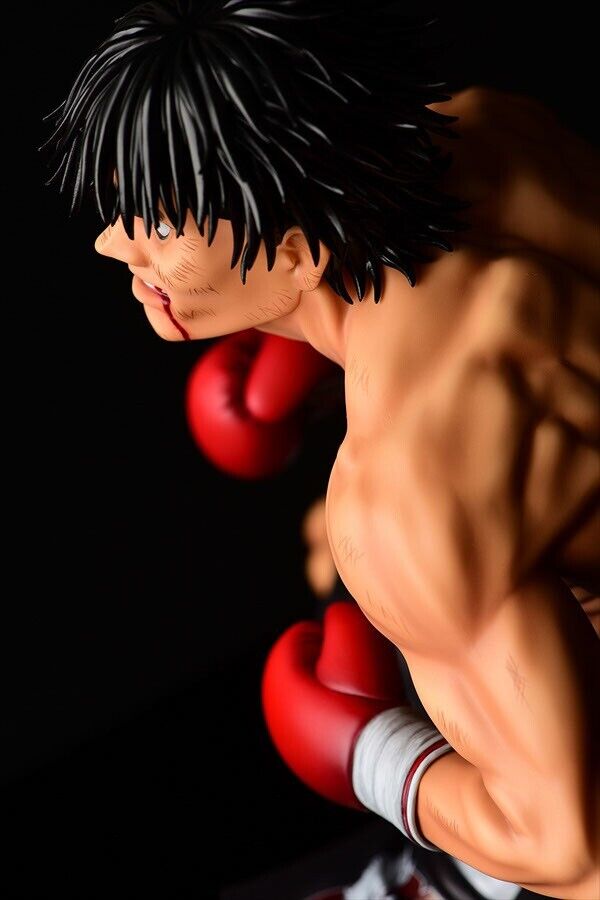 Hajime no Ippo Makunouchi Fighting Pose Damage Version Statue - ReRun