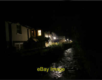 Foto 12x8 Rückseite des Hotels Macreddin Dieser Fluss ist auf der Karte schwer zu finden. c2008