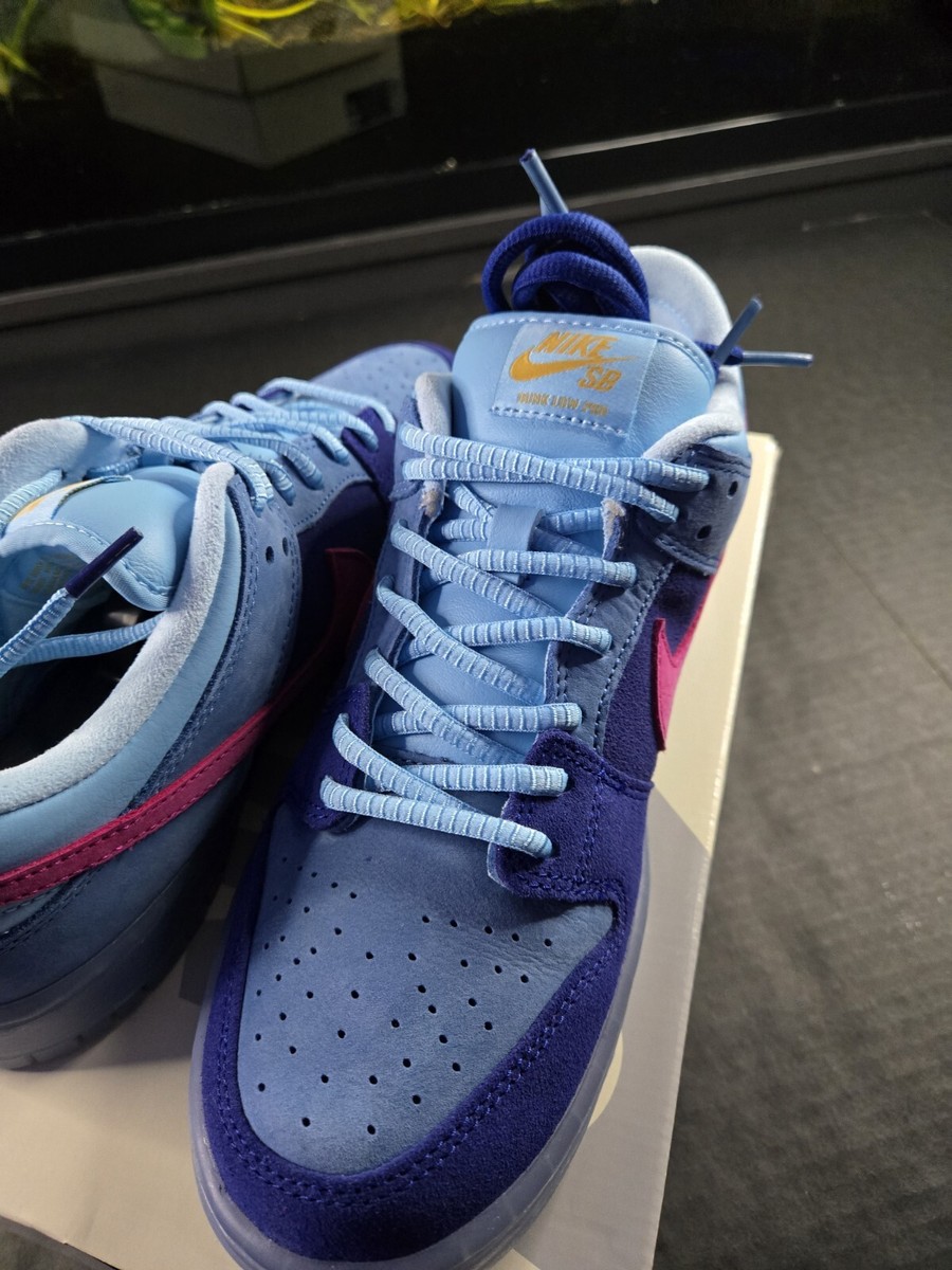 Size Nike Run The Jewels x Dunk SB Low 4/20, New In Box/Box