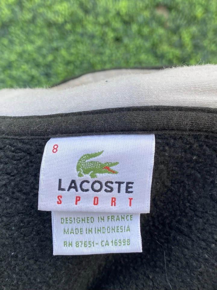 Sudadera con capucha deportiva Lacoste con cremallera completa para hombre logotipo deletreado negra talla 8 Foto 3 de 4