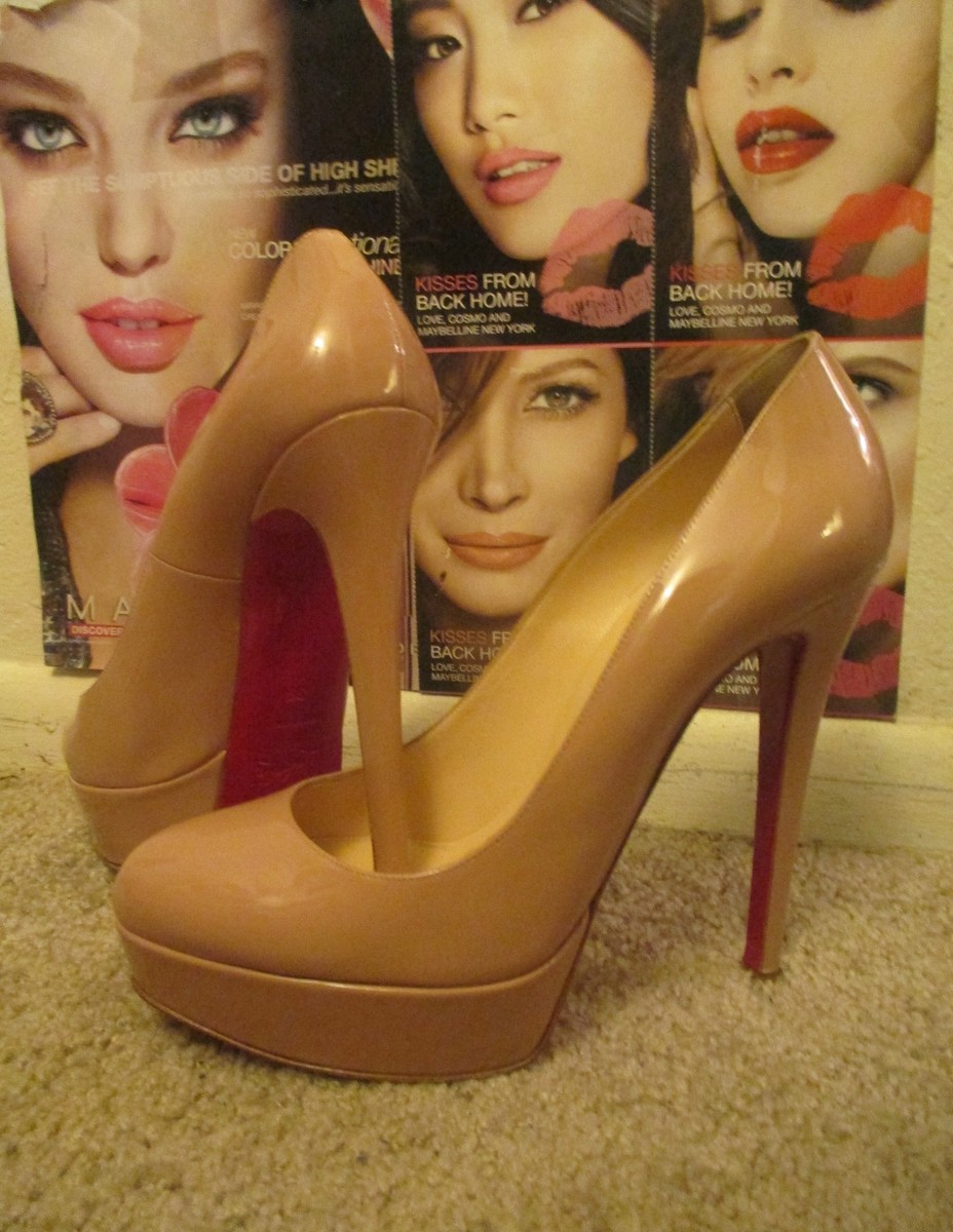 STUNNING Christian Louboutin Bianca Patent Leather Platform STUNNING Christian Louboutin Bianca Patent Leather Platform