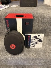 Beats by Dr. Dre Solo HD Wired Headband Headphones White Boxed Working