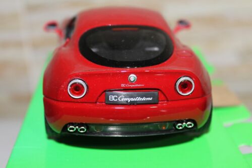 Welly Alfa Romeo 8C Competizione , modello scala 1:24 ROSSO Alfa con scatola - Foto 6 di 9