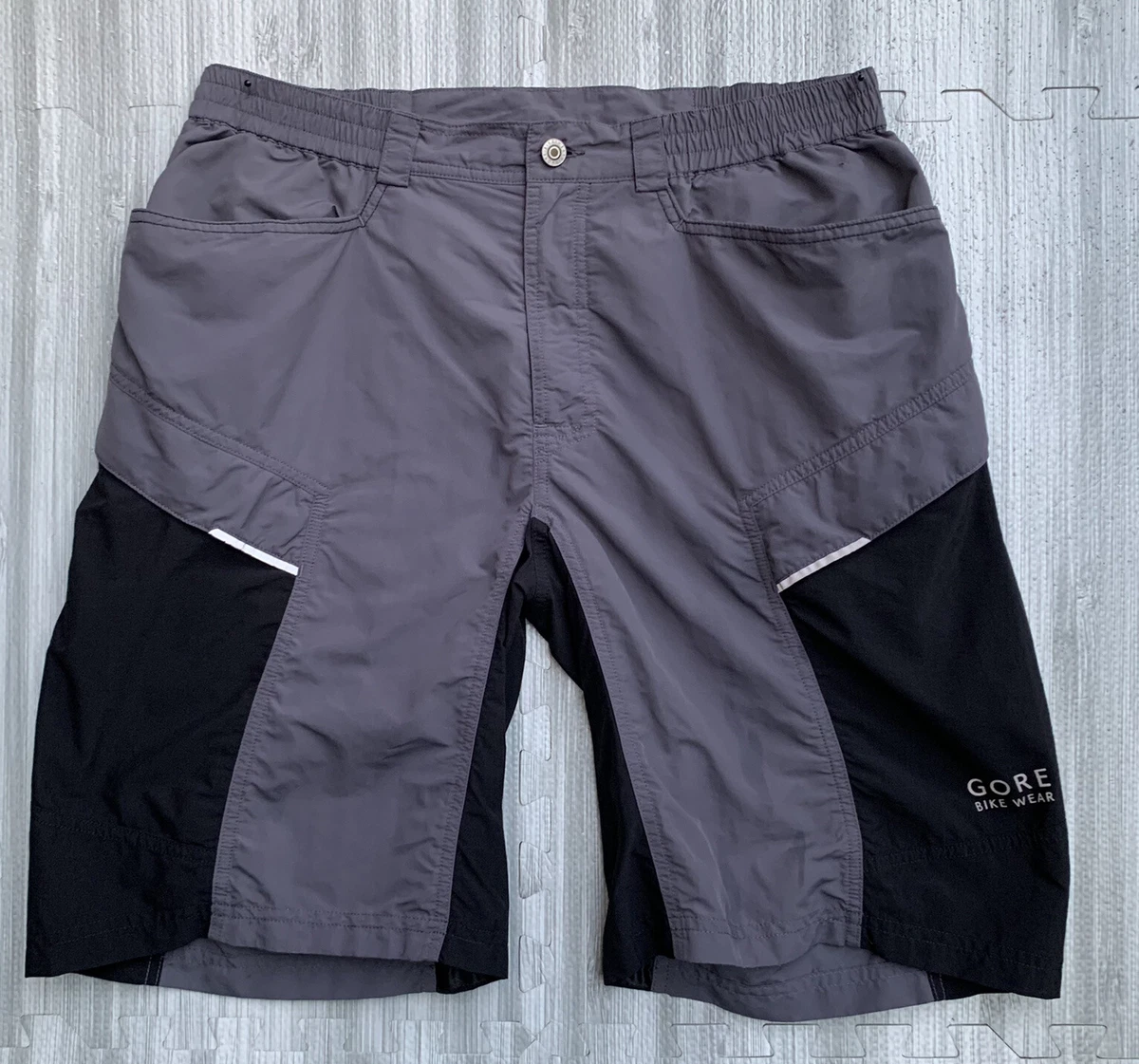 Gore Bike Wear Mens XL Cycling Shorts 100% Nylon Gray Black 11” Inseam